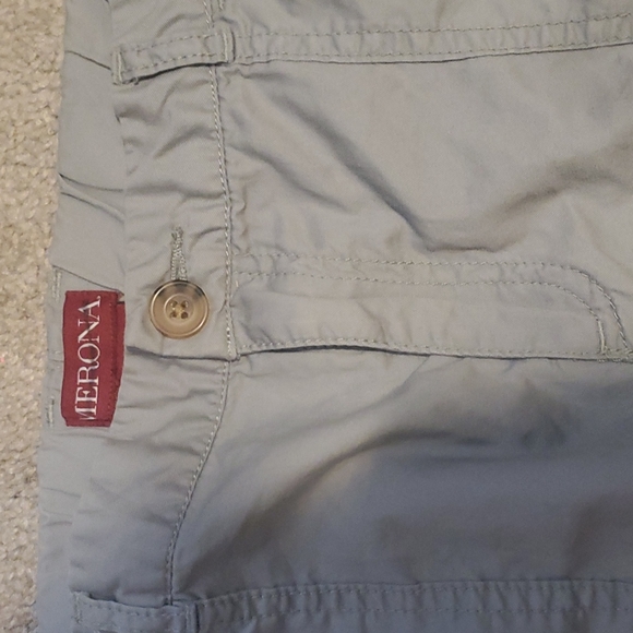 Merona Capris - Picture 1 of 6